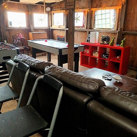 Stones Cottage Farm: Rural Retreat with Gaming Barn and EV Charging Oxenhope Exterior photo